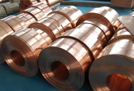 铜疯了！伦铜历史性突破11400美元，“铜博士”为何发出最强烈经济警报？